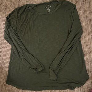 American Eagle Soft & Sexy Hunter Green Longsleeve